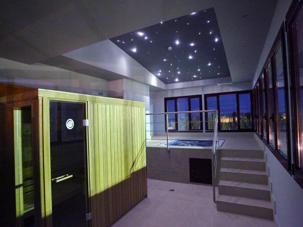 אלקזר דה סן חואן Hotel Chateau Vinasoro מראה חיצוני תמונה