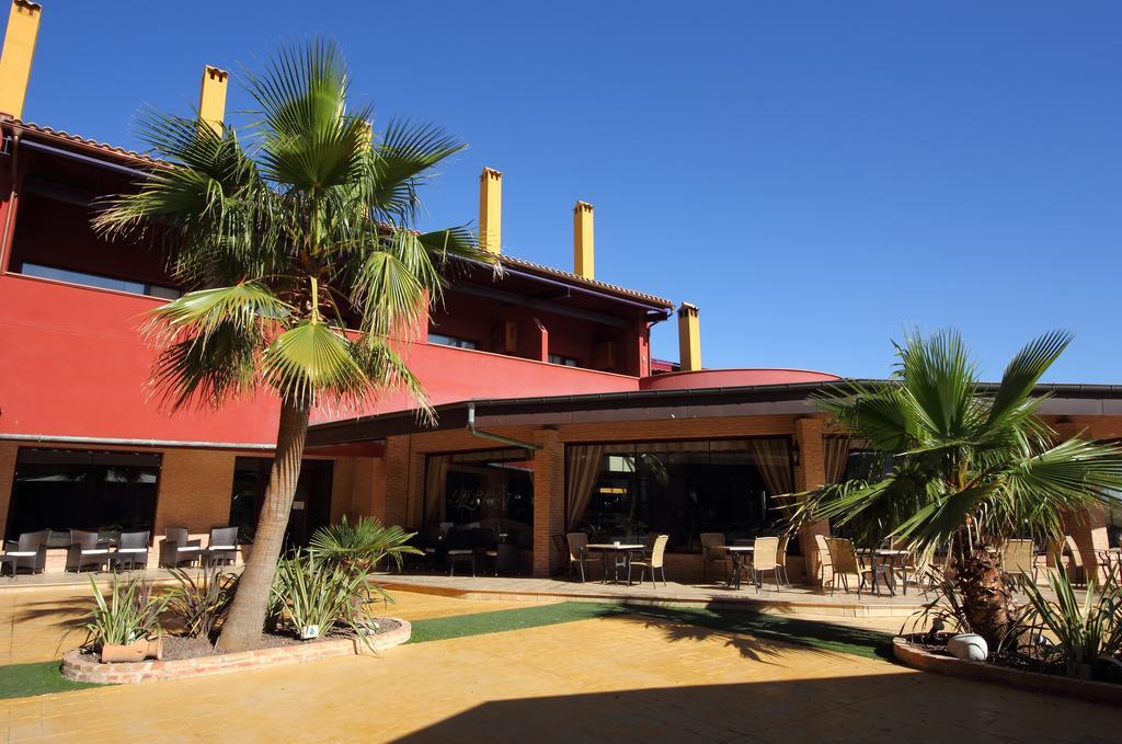 אלקזר דה סן חואן Hotel Chateau Vinasoro מראה חיצוני תמונה