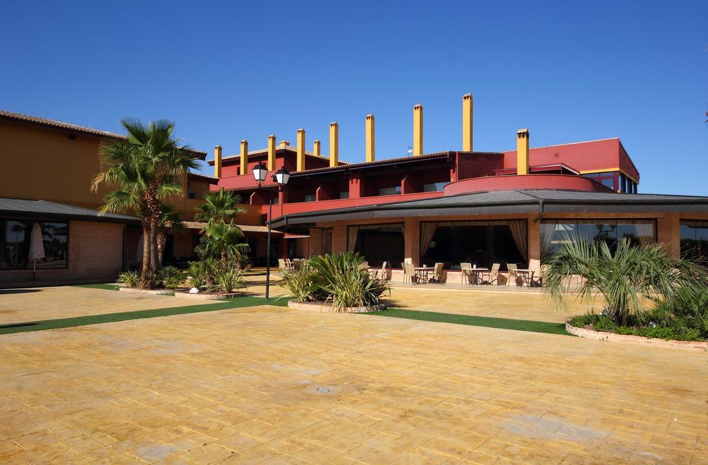אלקזר דה סן חואן Hotel Chateau Vinasoro מראה חיצוני תמונה