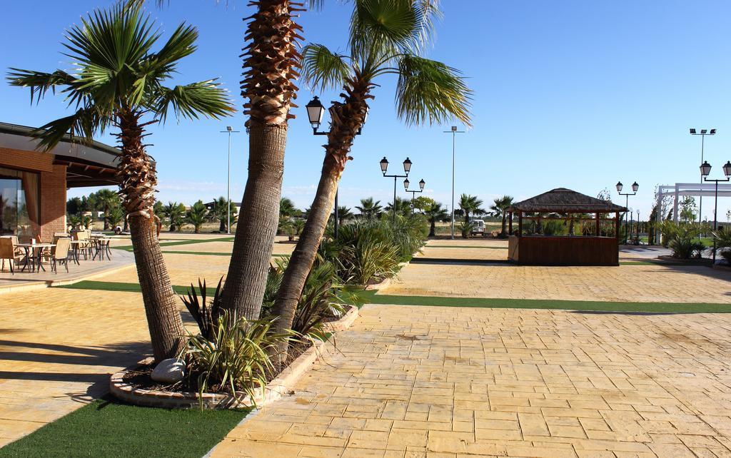 אלקזר דה סן חואן Hotel Chateau Vinasoro מראה חיצוני תמונה