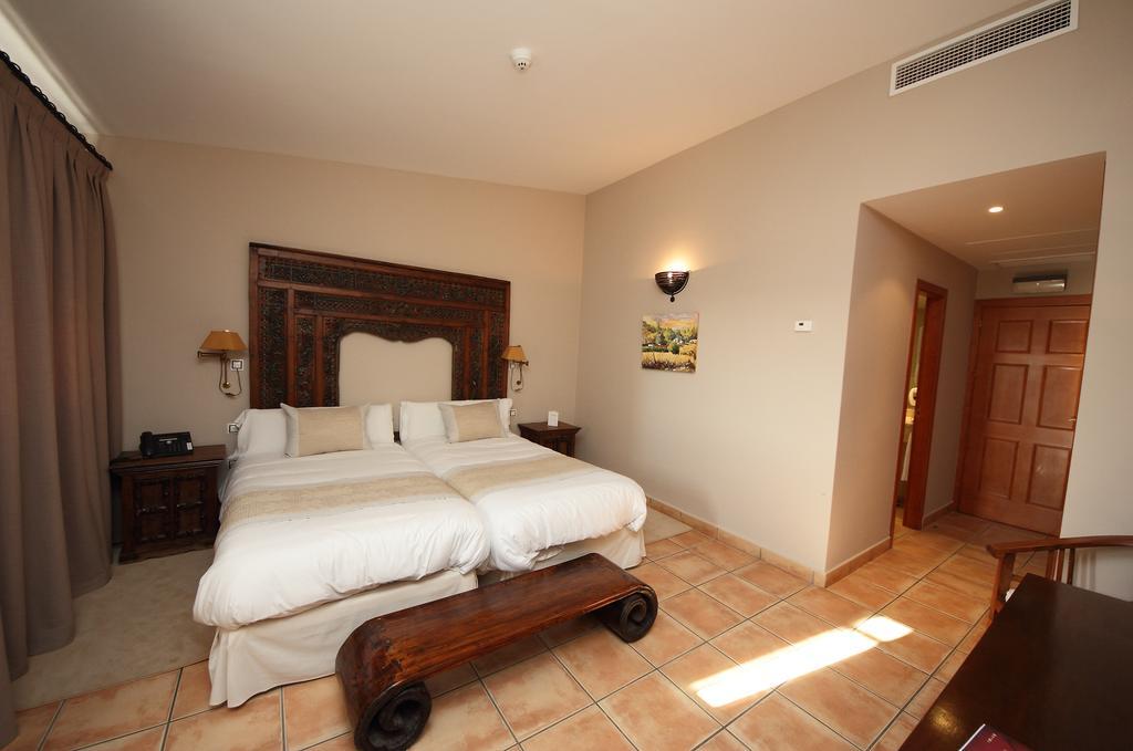 אלקזר דה סן חואן Hotel Chateau Vinasoro חדר תמונה